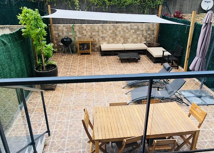 La Puerta De Viana, Con Desayuno, Piscina Y Posibilidad Visita A Bodega!